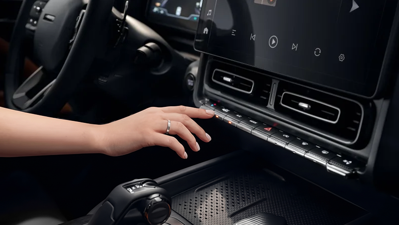 HAVAL H9, Быстрое беспроводное зарядное устройство 50 Вт